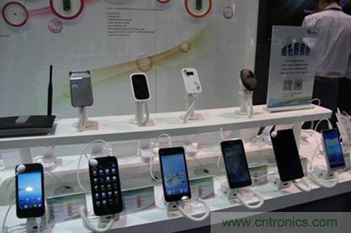 圖2：基于聯(lián)芯雙核/四核平臺(tái)的多款智能終端機(jī)型閃亮登場。