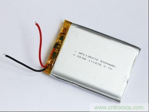 圖4:移動電源內(nèi)部的鋰聚合物電芯