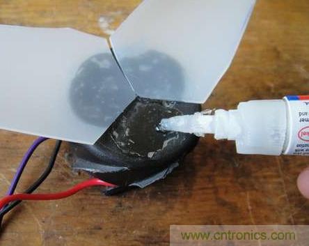 想減少電費(fèi)嗎？DIY一個迷你風(fēng)力發(fā)電機(jī)吧