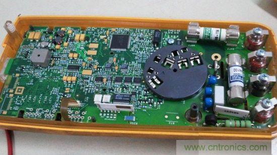 拆萬(wàn)用表中的的&ldquo;蘋(píng)果&rdquo; Fluke 287