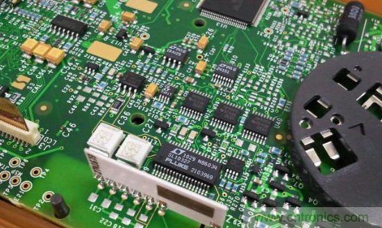 拆萬(wàn)用表中的的&ldquo;蘋(píng)果&rdquo; Fluke 287