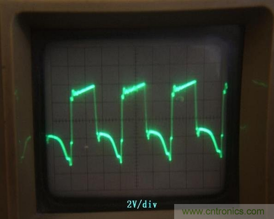 DIY：手工打造智能無線供電臺(tái)燈