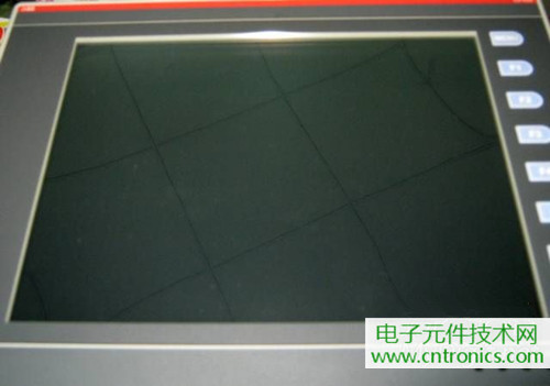 觸摸屏售價(jià)過(guò)萬(wàn)？一臺(tái)工控設(shè)備觸摸屏拆解