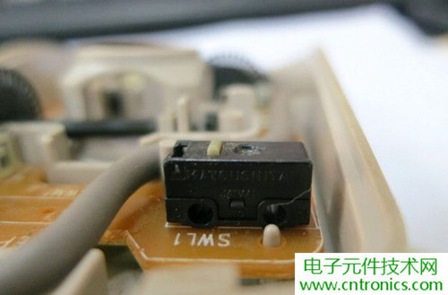 殿堂級機械鼠標(biāo)拆解：嘆精致做工！