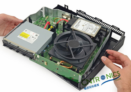 不容錯過！大神級拆解力作：X-BOX ONE 解密內(nèi)部結(jié)構(gòu)!！