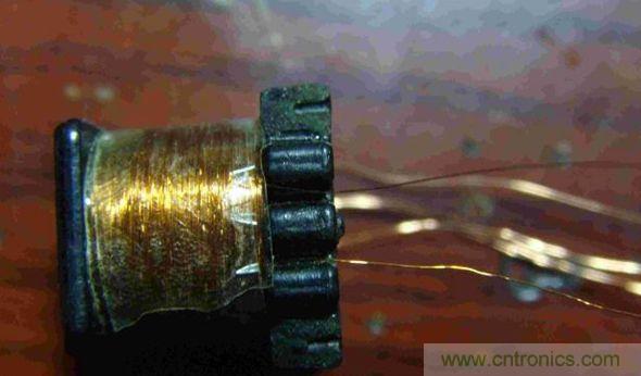 DIY單管自激，領(lǐng)略高壓電火花風(fēng)采