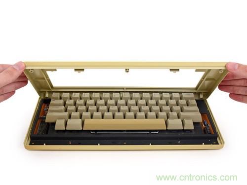 拆！古董級Macintosh 128K電腦