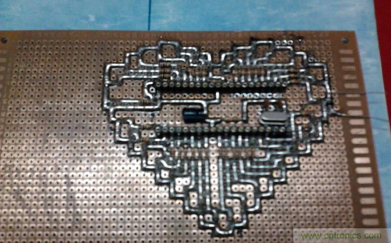 三八節(jié)將至！DIY心形LED流水燈！你們懂的~