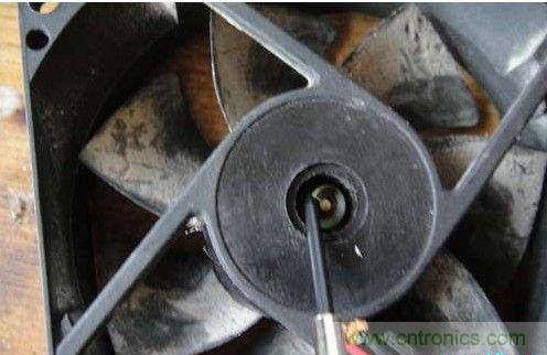 創(chuàng)意DIY！迷你風力發(fā)電機！