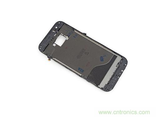 牛人強(qiáng)拆！新HTC One(M8)真機(jī)精密做工難修理