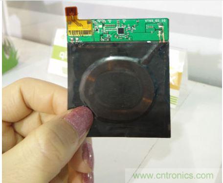 以上三個分別是為藍牙耳機、智能手表與手機設(shè)計的超薄無線充電模組