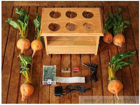 害怕圣誕節(jié)沒創(chuàng)意？看看發(fā)燒友們?cè)趺催^圣誕