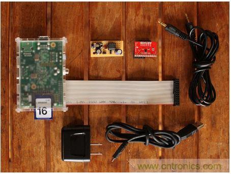 害怕圣誕節(jié)沒創(chuàng)意？看看發(fā)燒友們?cè)趺催^圣誕