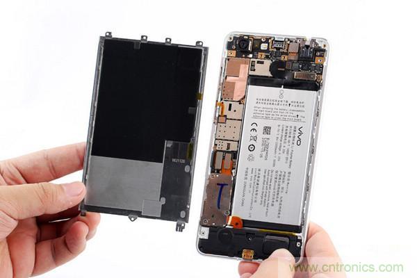 有圖有真相！暴拆VIVO X5 MAX,揭秘&ldquo;最薄之謎&rdquo;