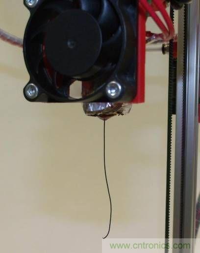 變廢為寶，看老式DVD如何改造成3D打印機(jī)？