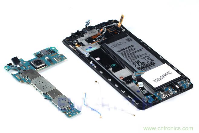 Galaxy Note5拆解，與S系列差距日漸模糊