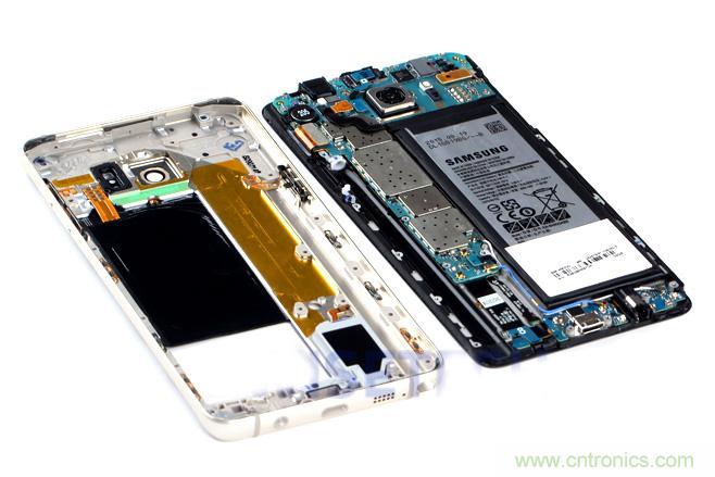 Galaxy Note5拆解，與S系列差距日漸模糊