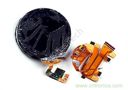 MOTO 360二代智能手表拆解：只有細(xì)節(jié)，沒有亮點