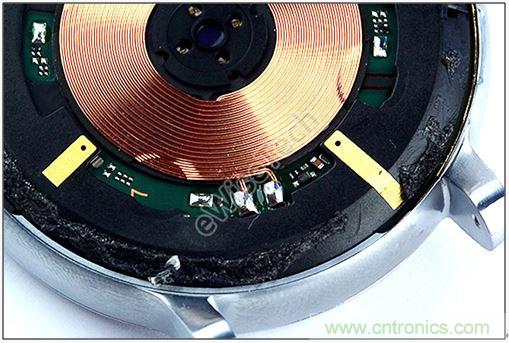 MOTO 360二代智能手表拆解：只有細(xì)節(jié)，沒有亮點