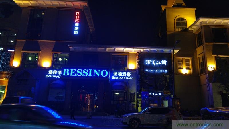 無(wú)邊框的 nubia Z9 ，一款既有驚喜，又有驚艷的智能手機(jī)