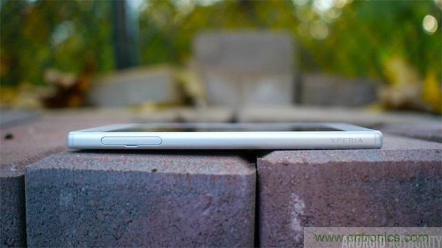傳奇索尼，憑借Sony Xperia Z5能否在移動市場奪得一席之地？