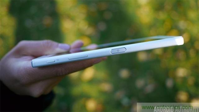 傳奇索尼，憑借Sony Xperia Z5能否在移動市場奪得一席之地？