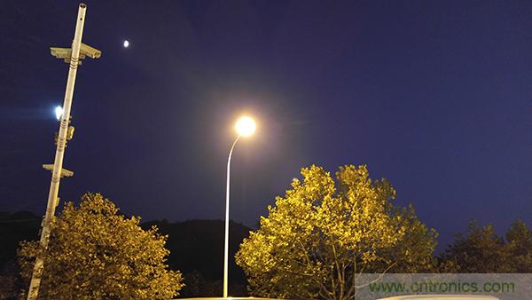 業(yè)界良心 LG V10 評(píng)測(cè):剛毅、冷峻，不失人性化