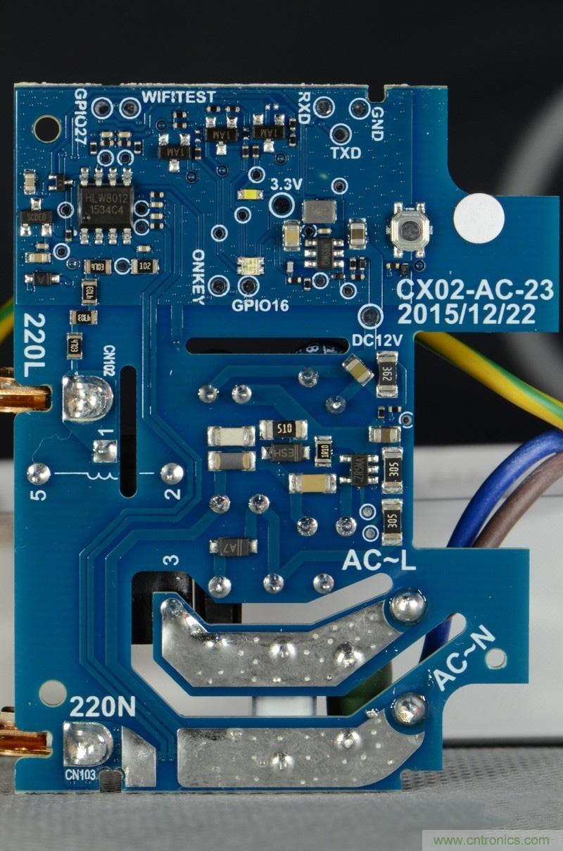 做工怒贊 神秘芯片！小米智能插線板拆解、評測