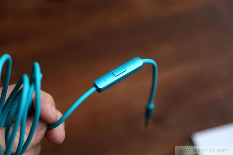 頭條哥的夢(mèng)想之作！FIIL耳機(jī)能讓汪峰上頭條否？