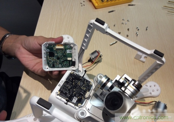 真飛機(jī)拆不著，那就來(lái)拆拆無(wú)人機(jī)&ldquo;鼻祖&rdquo;大疆吧！