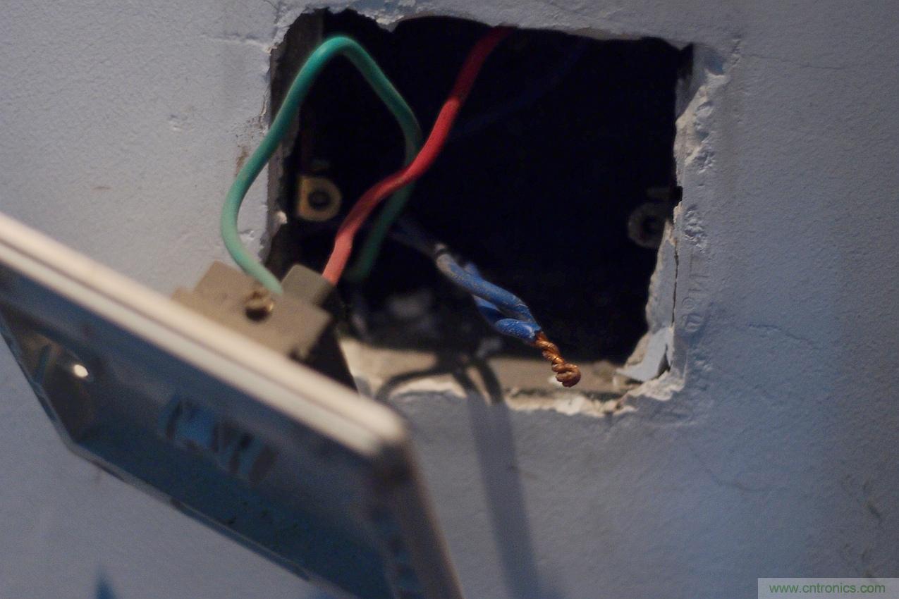 星球大戰(zhàn)原力釋放，無線控制易如反掌