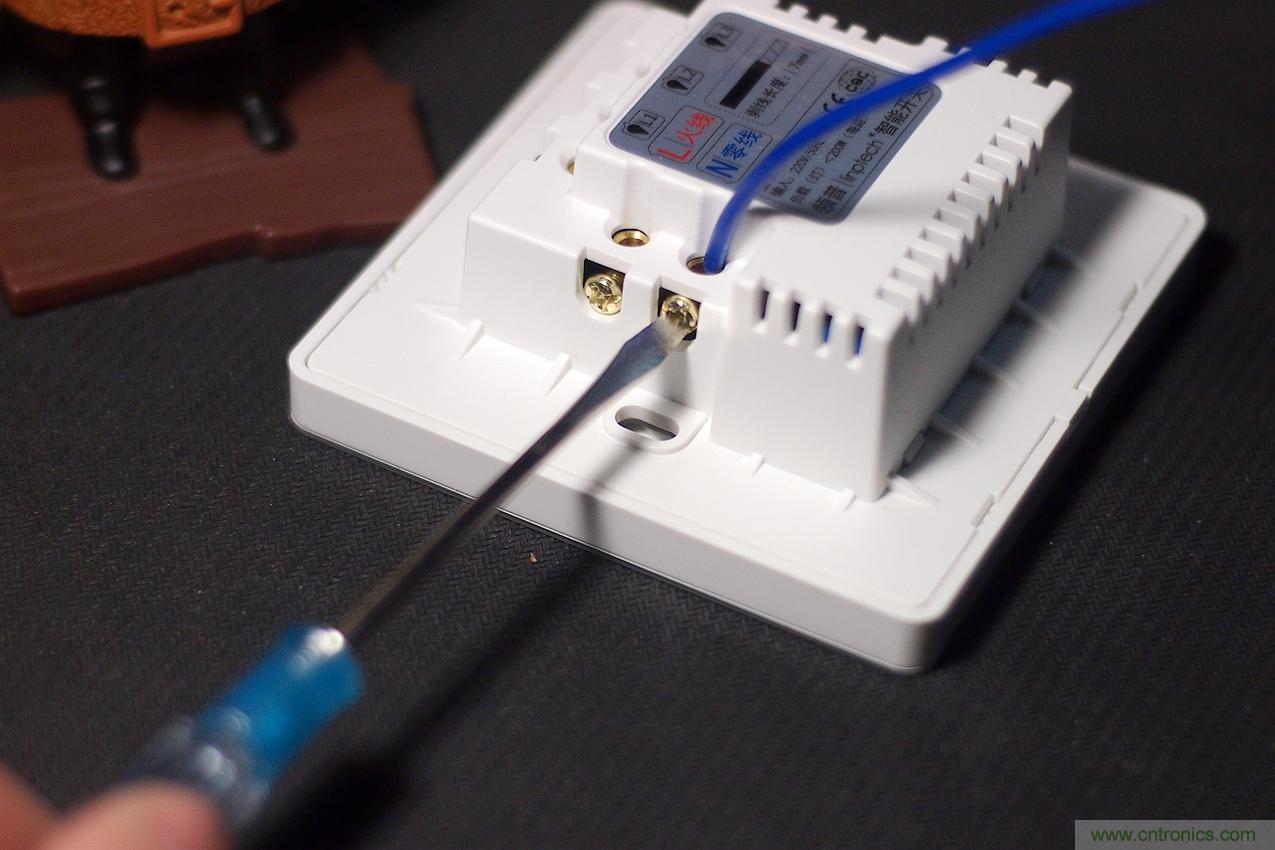 星球大戰(zhàn)原力釋放，無線控制易如反掌