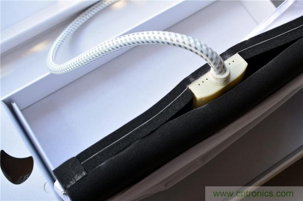 這個(gè)枕頭不僅能挽救睡眠還能挽救婚姻！