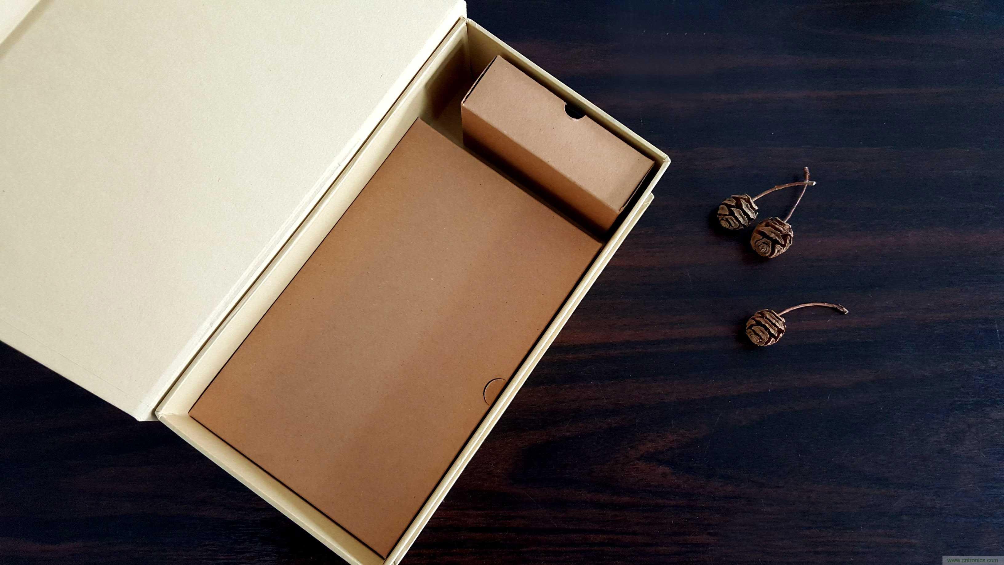 搞怪&ldquo;美人魚&rdquo;盡享靈克藍牙音箱的天籟之音！