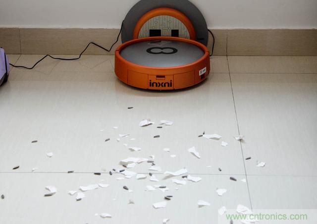 智能導(dǎo)航掃地機(jī)器人，以內(nèi)更靠譜！