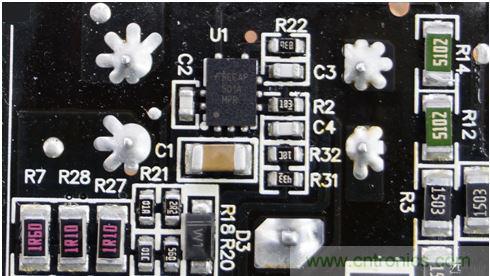 69元小米4口USB充電器詳細拆解，看完你也能DIY一個