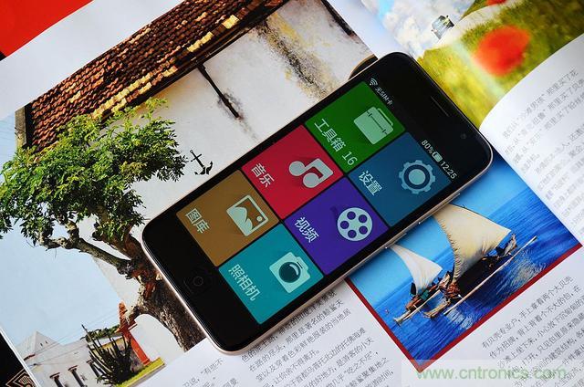 1599元，這款老年手機(jī)比小米note還貴100元