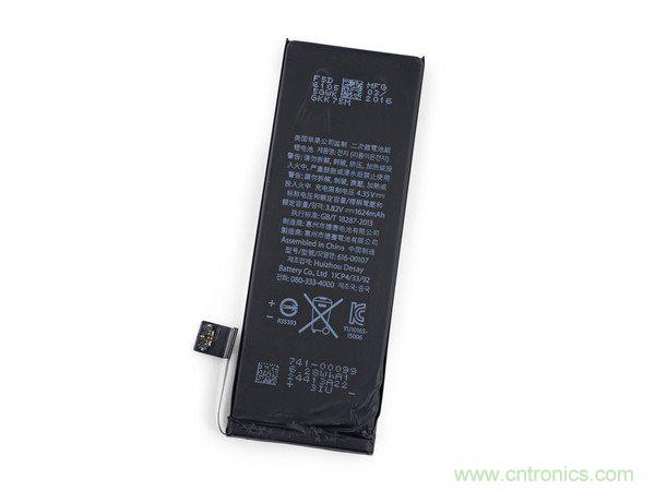 有什么地方?jīng)]有變？iPhone SE真機(jī)拆解