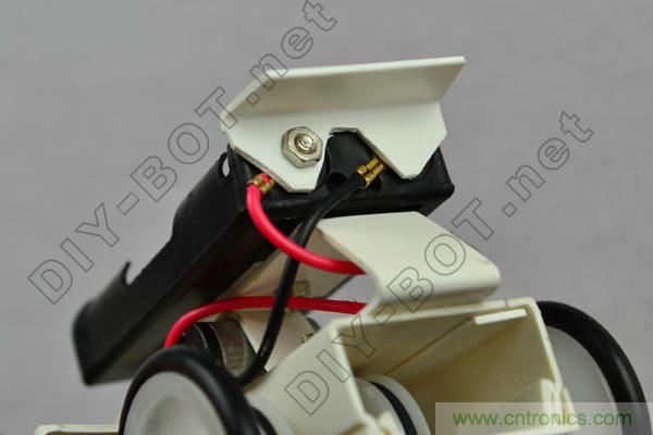 買不起就自己DIY一個四驅(qū)車&ldquo;速行者&rdquo;