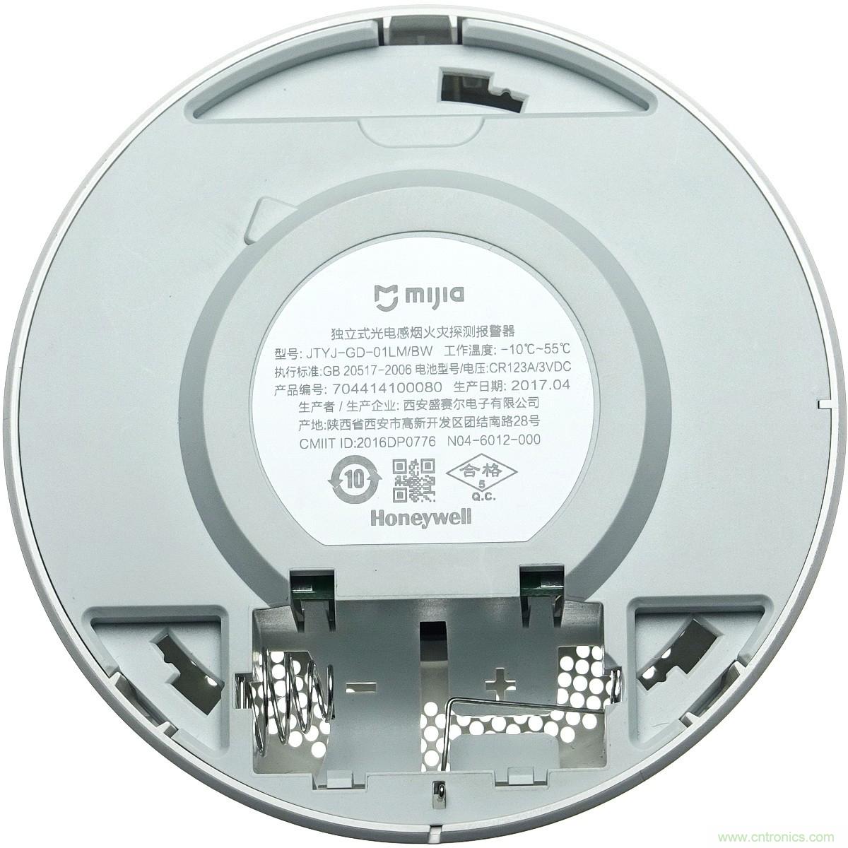 小米煙霧報(bào)警器拆解：一顆電池可用五年是如何做到的？