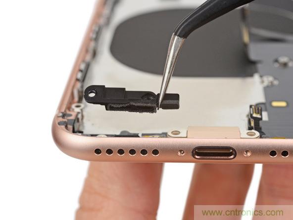 iPhone 8首拆：無線充電版本的iPhone 7？