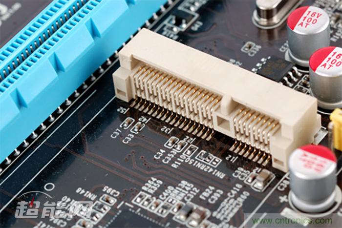 那些長短不一的PCI-E插槽都有什么不一樣？