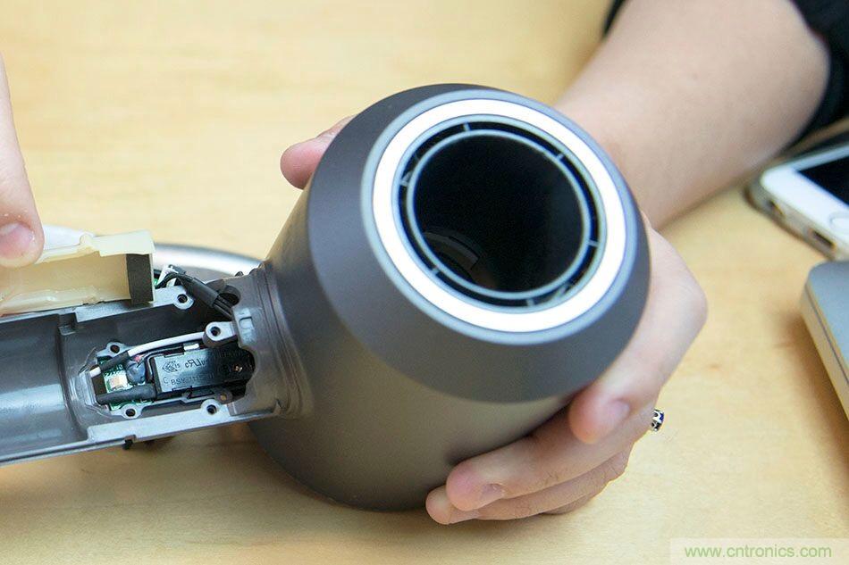 拆解戴森吹風(fēng)機(jī)：近三千元的價(jià)格貴在哪？