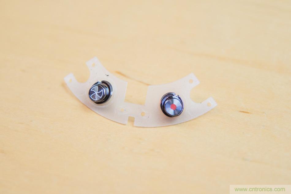 拆解戴森吹風(fēng)機(jī)：近三千元的價(jià)格貴在哪？