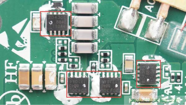 拆解華為保時捷設計快充無線充電器：憑啥能賣699？