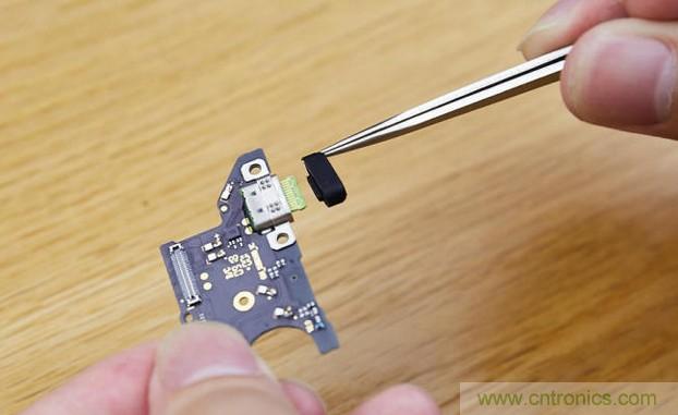 拆解黑鯊手機：多級直觸一體式液冷系統(tǒng)有什么門道？