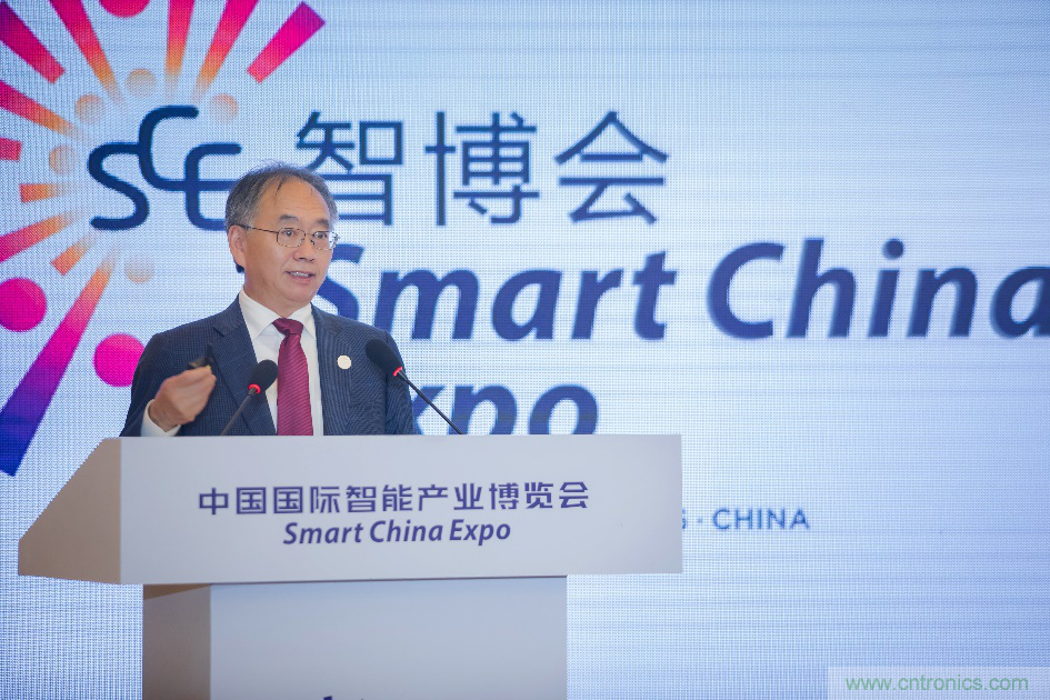 新思科技亮相中國國際智能產(chǎn)業(yè)博覽會，推動中國汽車電子產(chǎn)業(yè)智能化的新生態(tài)體系建設(shè)