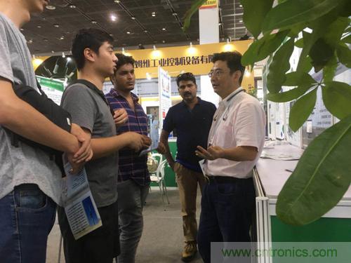 2018物博會：我愛方案網(wǎng)展區(qū)人氣高漲，吸引央企和地方官員高度關(guān)注