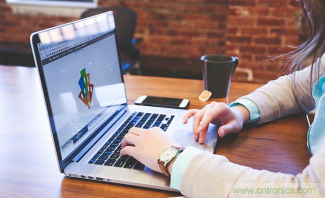 打卡&ldquo;未來工作&rdquo;，VDI存儲當(dāng)然是全閃存