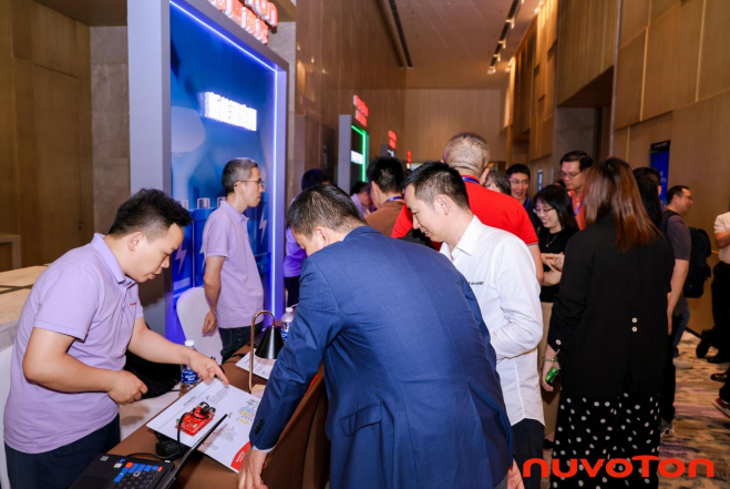 新唐科技以AI、新能源、汽車電子新品引領(lǐng)行業(yè)未來，巡回發(fā)布會(huì)完美收官！